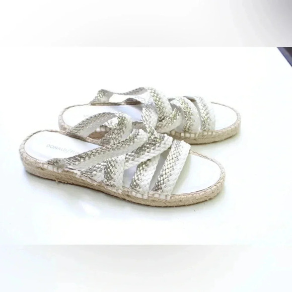 Donald Pliner sandals - Picture 3 of 11